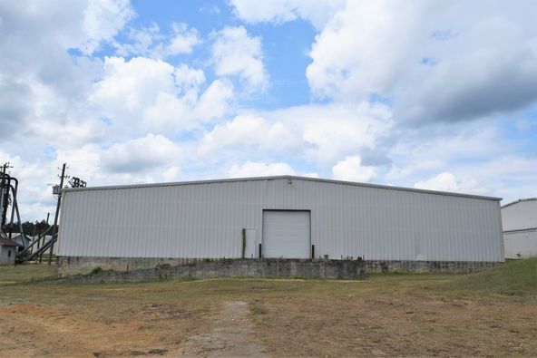 Crystal Lake: 2225 Highway 14 W, Autaugaville, AL 36003